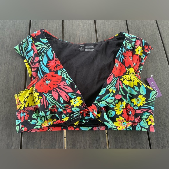 Adore Me Bikini Set - Picture 3 of 7